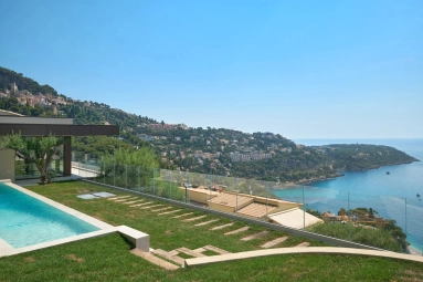5 Bedroom(s) - 3 Bathroom(s) - 1,000m² land for sale in Alpes-Maritimes, Provence-Alpes-Côte-d'Azur, France - FrenchPropertyPortal.com Menton, Cap Martin Area for sale for 5,900,000€ in Alpes-Maritimes, Provence-Alpes-Côte-d'Azur