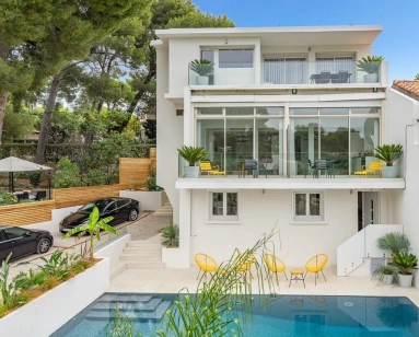 Provence Coast (Cassis to Cavalaire) for sale for 2,090,000&euro; in Calvados, Normandy