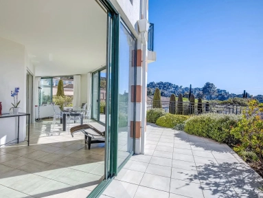 3 Bedroom(s) - 2 Bathroom(s) - 0 m² land for sale in Alpes-Maritimes, Provence-Alpes-Côte-d'Azur, France - FrenchPropertyPortal.com Mougins, Valbonne, Grasse Area for sale for 1,350,000€ in Alpes-Maritimes, Provence-Alpes-Côte-d'Azur