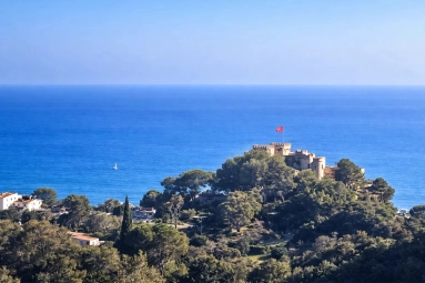 Villefranche, Cap Ferrat Area for sale for 2,500,000&euro; in Alpes-Maritimes, Provence-Alpes-Côte-d'Azur