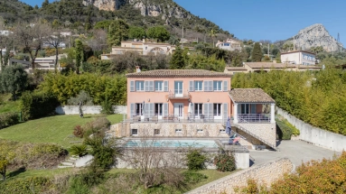 4 Bedroom(s) - 2 Bathroom(s) - 4,560m² land for sale in Alpes-Maritimes, Provence-Alpes-Côte-d'Azur, France - FrenchPropertyPortal.com Vence, St. Paul Area for sale for 1,475,000€ in Alpes-Maritimes, Provence-Alpes-Côte-d'Azur