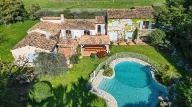 St Raphaël, Ste Maxime Area for sale for 1,895,000&euro; in Var, Provence-Alpes-Côte-d\'Azur