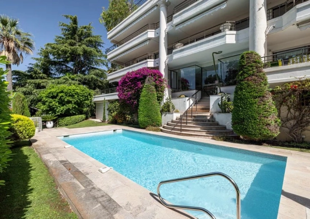 4 Bedroom(s) - 4 Bathroom(s) - 0 m² land for sale in Alpes-Maritimes, Provence-Alpes-Côte-d'Azur, France - FrenchPropertyPortal.com Cannes Area for sale for 2,350,000€ in Alpes-Maritimes, Provence-Alpes-Côte-d'Azur