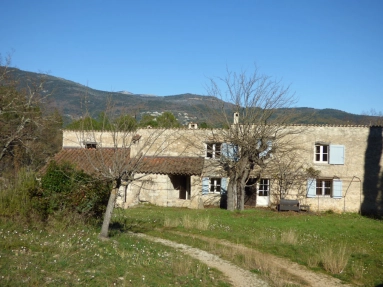 6 Bedroom(s) - 3 Bathroom(s) - 78,000m² land for sale in Var, Provence-Alpes-Côte-d\'Azur, France - FrenchPropertyPortal.com Var Countryside (Fayence, Lorgues, Cotignac) for sale for 1,450,000€ in Var, Provence-Alpes-Côte-d\'Azur