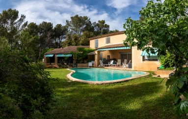 Aix en Provence Area for sale for 1,020,000&euro; in Bouches-du-Rhône, Provence-Alpes-Côte-d'Azur