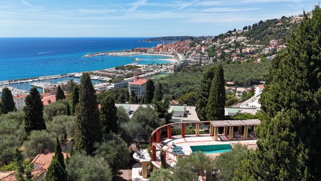 Menton, Cap Martin Area for sale for 11,500,000&euro; in Alpes-Maritimes, Provence-Alpes-Côte-d'Azur