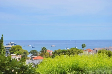 Antibes Area for sale for 880,000&euro; in Alpes-Maritimes, Provence-Alpes-Côte-d'Azur