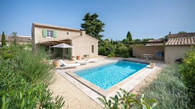 Alpilles (Saint Remy, Maussane, Arles) for sale for 1,490,000&euro; in Bouches-du-Rhône, Provence-Alpes-Côte-d'Azur