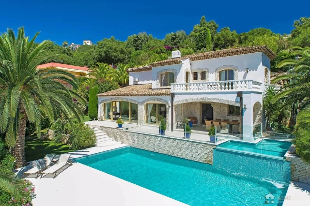 4 Bedroom(s) - 2 Bathroom(s) - 2,000m² land for sale in Alpes-Maritimes, Provence-Alpes-Côte-d'Azur, France - FrenchPropertyPortal.com Cannes Area for sale for 3,200,000€ in Alpes-Maritimes, Provence-Alpes-Côte-d'Azur