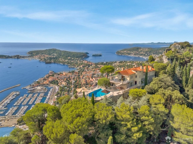 Villefranche, Cap Ferrat Area for sale for 10,800,000&euro; in Alpes-Maritimes, Provence-Alpes-Côte-d'Azur