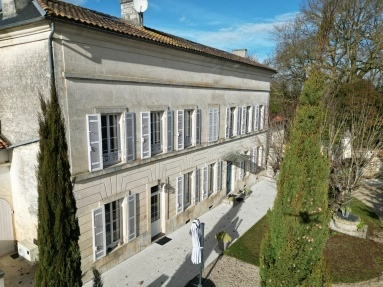 Ancienne demeure viticole d'exception for sale for 1,367,400&euro; in Charente-Maritime, Poitou-Charentes