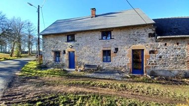 For sale in the Puy de Dôme a ready to move in cottage. for sale for 64,500€ in Puy-de-Dôme, Auvergne