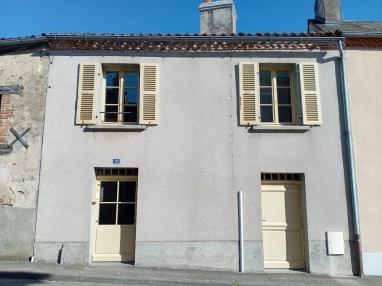 For Sale 2 Bed House, in Magnac Laval 87 for sale for 149,800&euro; in Haute-Vienne, Limousin
