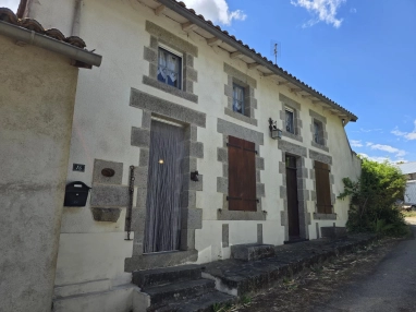 3 Bedroom(s) - 0 m² land for sale in Haute-Vienne, Limousin, France - FrenchPropertyPortal.com For Sale Country House - Darnac – Haute Vienne for sale for 55,000€ in Haute-Vienne, Limousin
