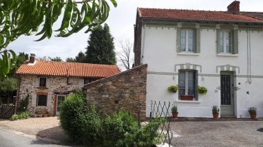 4 Bedroom(s) - 0 m² land for sale in Haute-Vienne, Limousin, France - FrenchPropertyPortal.com House with Gite for Sale - Bussière-Poitevine - 87 for sale for 174,900€ in Haute-Vienne, Limousin
