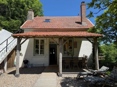 3 Bedroom(s) - 0 m² land for sale in Nièvre, Burgundy, France - FrenchPropertyPortal.com Renovated house with magnificent views for sale in Burgundy for sale for 175,000€ in Nièvre, Burgundy