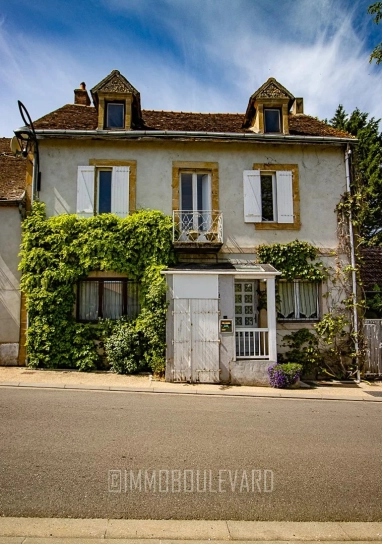 3 Bedroom(s) - 0 m² land for sale in Allier, Auvergne, France - FrenchPropertyPortal.com Authentic village house for sale in Voussac (03) for sale for 73,000€ in Allier, Auvergne