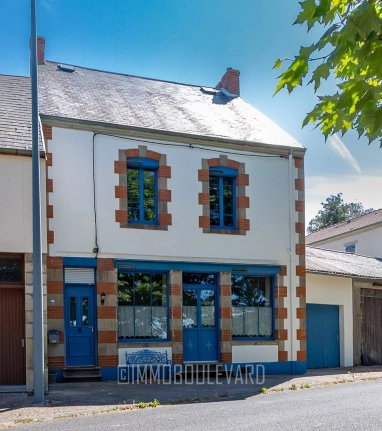 4 Bedroom(s) - 0 m² land for sale in Puy-de-Dôme, Auvergne, France - FrenchPropertyPortal.com House with garden & garage, St. Maurice près Pionsat (63) for sale for 115,000€ in Puy-de-Dôme, Auvergne