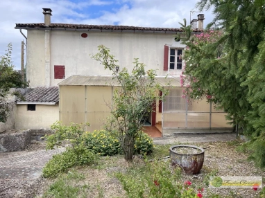 3 Bedroom(s) - 0 m² land for sale in Charente, Poitou-Charentes, France - FrenchPropertyPortal.com Former Farmhouse for Complete Renovation with Excellent Development Potential for sale for 49,500€ in Charente, Poitou-Charentes