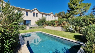 3 bed house with private swimming pool and amazing views on private wine domaine with spa for sale for 650,000&euro; in Hérault, Languedoc-Roussillon