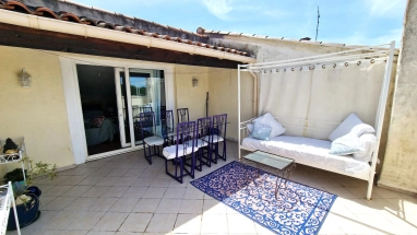 4 Bedroom Village House with Lovely Terrace for sale for 150,000&euro; in Hérault, Languedoc-Roussillon