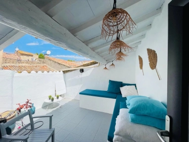 Totally Renovated 3 Bedroom Village House with Pretty Terrace for sale for 205,000&euro; in Hérault, Languedoc-Roussillon