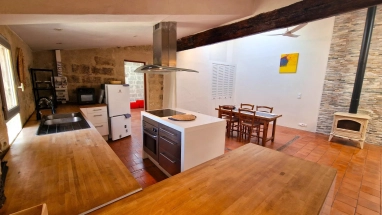 A stylish 2-bedroom Apartment in the Heart of Pézenas –  a Rare Opportunity for sale for 245,000&euro; in Hérault, Languedoc-Roussillon