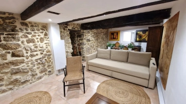Beautifully Renovated 2 or 3 Bedroom Village House for sale for 160,000&euro; in Hérault, Languedoc-Roussillon
