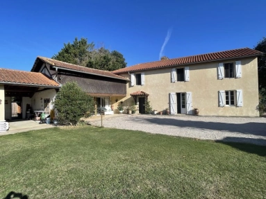3 Bedroom(s) - 2 Bathroom(s) - 1,313m² land for sale in Hautes-Pyrenees, Midi-Pyrénées, France - FrenchPropertyPortal.com Trie-sur-Baise, Hautes-Pyrenees, Midi-Pyrenees for sale for 265,000€ in Hautes-Pyrenees, Midi-Pyrénées