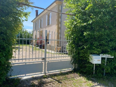 Boulogne-sur-Gesse, Haute-Garonne, Midi-Pyrenees for sale for 310,000&euro; in Haute-Garonne, Midi-Pyrénées