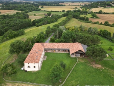 Marciac, Gers, Midi-Pyrenees for sale for 575,000&euro; in Gers, Midi-Pyrénées