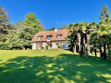 Jurancon, Pyrenees-Atlantiques, Aquitaine for sale for 395,000&euro; in Pyrénées-Atlantiques, Aquitaine