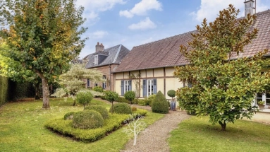 Blangy-sur-Bresle, Seine-Maritime, Normandy for sale for 430,000&euro; in Seine-Maritime, Normandy