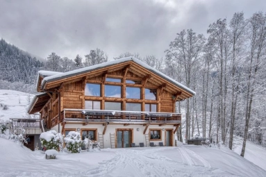 8 Bedroom(s) - 5 Bathroom(s) - 1,014m² land for sale in Haute-Savoie, Rhône-Alpes, France - FrenchPropertyPortal.com Les Houches, Haute-Savoie, Rhones-Alpes for sale for 3,850,000€ in Haute-Savoie, Rhône-Alpes