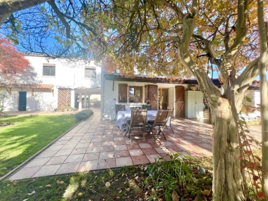 House with 2 accomodations for sale for 328,000&euro; in Ariège, Midi-Pyrénées