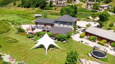 Estate for sale in a unique position for sale for 675,000&euro; in Aude, Languedoc-Roussillon