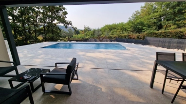 Brand new single-story architect-designed villa for sale for 560,000&euro; in Haut-Garonne, Midi-Pyrénées