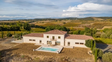 4 Bedroom(s) - 44,000m² land for sale in Aude, Languedoc-Roussillon, France - FrenchPropertyPortal.com Modern Wine Property between Carcassonne and Limoux for sale for 900,000€ in Aude, Languedoc-Roussillon