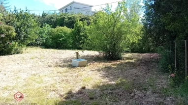 Building plot close to town center for sale for 56,000&euro; in Aude, Languedoc-Roussillon