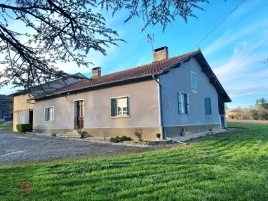Renovated farmhouse with outbuildings on 55 ha for sale for 1,050,000&euro; in Gers, Midi-Pyrénées