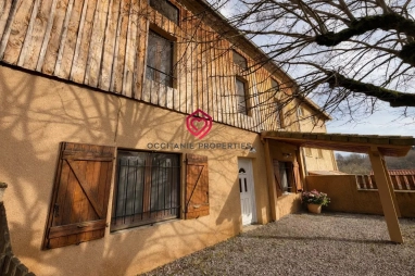 Set of two houses - potential holiday cottages for sale for 279,000&euro; in Ariège, Midi-Pyrénées