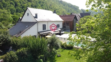 Large family house with indoor pool, buildable land and outbuildings for sale for 318,000&euro; in Ariège, Midi-Pyrénées