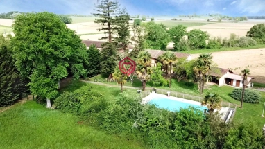 15 Bedroom(s) - 34,135m² land for sale in Gers, Midi-Pyrénées, France - FrenchPropertyPortal.com Exceptional Country Estate with the option of a Hospitality Business in the Heart of Gascony for sale for 749,000€ in Gers, Midi-Pyrénées