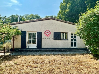 Charming Single-Storey 2-Bedroom House with Large Garden – Montagne Noire for sale for 142,000&euro; in Aude, Languedoc-Roussillon