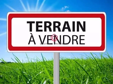 Buildable land for sale in Carla-Bayle for sale for 90,000&euro; in Ariège, Midi-Pyrénées