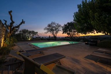 5 Bedroom(s) - 4 Bathroom(s) - 9,324m² land for sale in Vaucluse, Provence-Alpes-Côte-d\'Azur, France - FrenchPropertyPortal.com 19th century farmhouse with perfectly preserved Provencal features. for sale for 1,490,000€ in Vaucluse, Provence-Alpes-Côte-d\'Azur