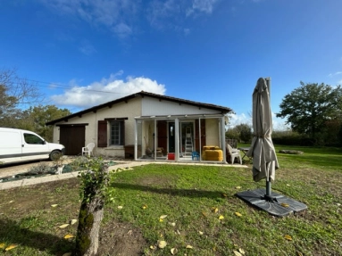 Ideal investment property offering spacious living and beautiful views. for sale for 151,200&euro; in Lot-et-Garonne, Aquitaine