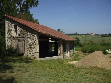 A Stone Built Property in A Prime Location Which Commands Lot Et Garonne Countryside Panoramic Views Over The Valley Below for sale for 104,500&euro; in Lot-et-Garonne, Aquitaine