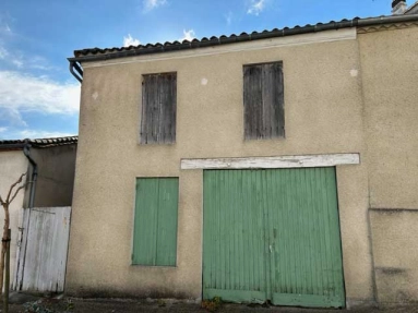 An interesting stone barn for sale close to a pretty village with all shops within walking distance. for sale for 49,500&euro; in Lot-et-Garonne, Aquitaine