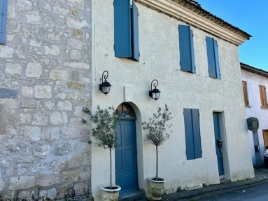 An interesting property in a historic village oozing with character. for sale for 124,200&euro; in Lot-et-Garonne, Aquitaine